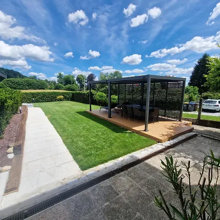 Parkside Haven With 4 Bedrooms & Free Parking * リュブリャナ