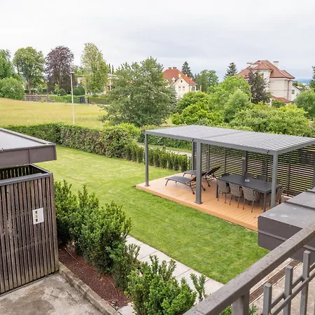 Parkside Haven With 4 Bedrooms & Free Parking Lubiana