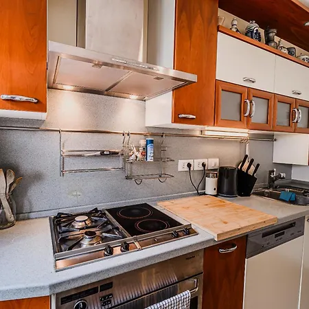 Appartement Parkside Haven With 4 Bedrooms & Free Parking