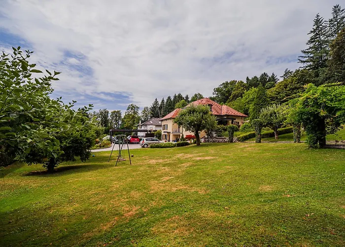 דירה Parkside Haven With 4 Bedrooms & Free Parking לובליאנה